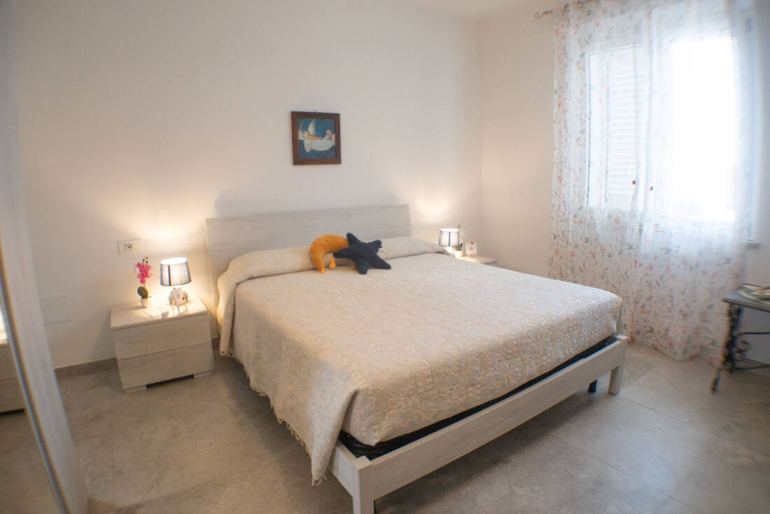 Stanza da letto vista d'insieme